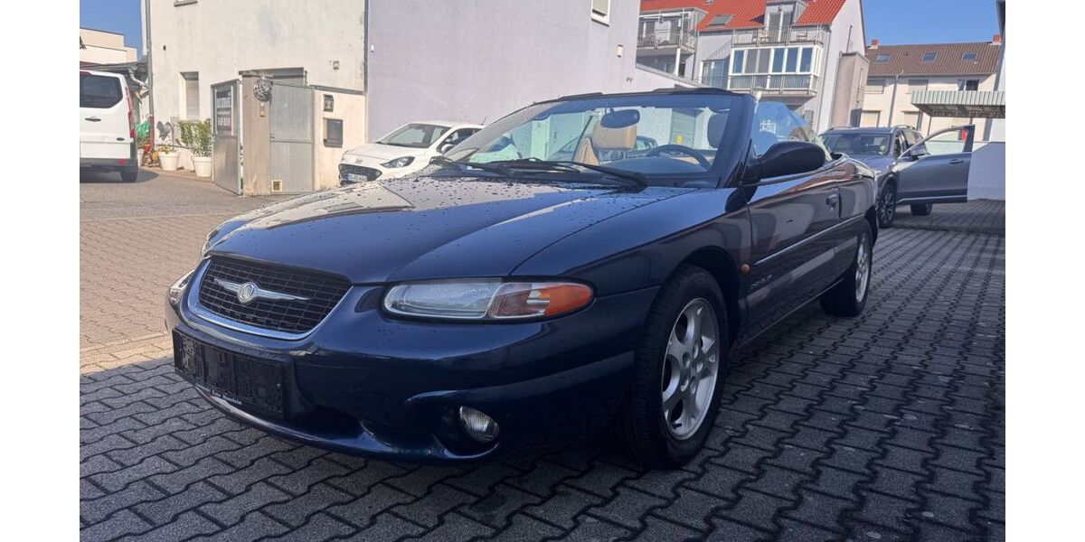 Chrysler Stratus 92.900 km 5.900 &euro; Mannheim 68309