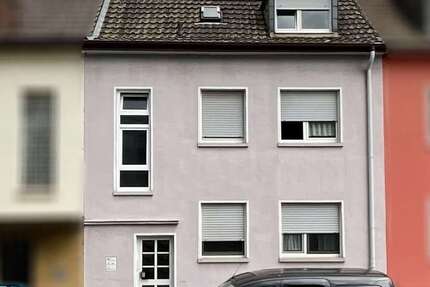 Haus Ludwigshafen Mundenheim - 6 Zimmer, 158 m&sup2;, 320.000&euro; | Angebot:27694452