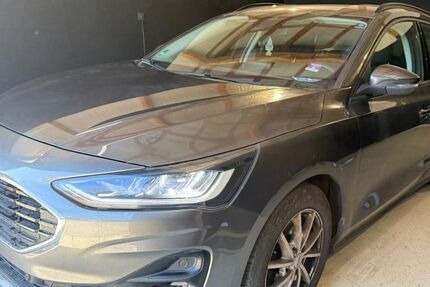 Ford Focus 133.000 km 9.877 &euro; Heidelberg 69123