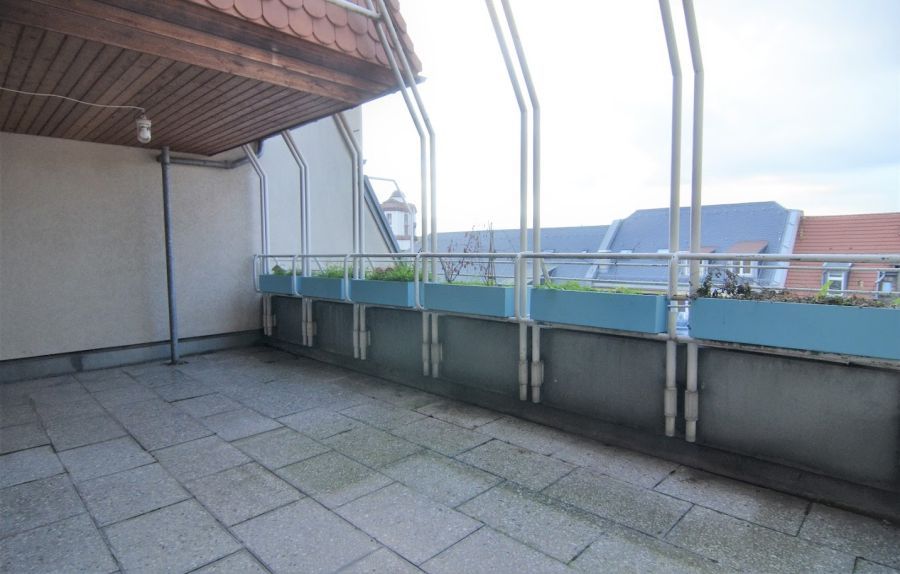 Provisionsfrei* Bezugsfrei: DG mit Terrasse & TG-Stellplatz am Schillerplatz - Dachgeschoßwohnung Mannheim | Angebot:24569761