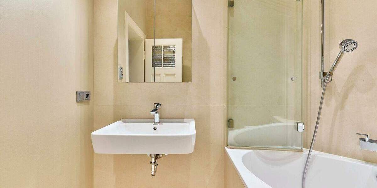 Stilvolle 4-Zimmeraltbauwohnung mit 2 Balkonen in der Belle Etage der Schwetzinger Vorstadt 4 zimmer