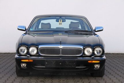 Jaguar Daimler 165.000 km 37.999 &euro; Heppenheim 64646