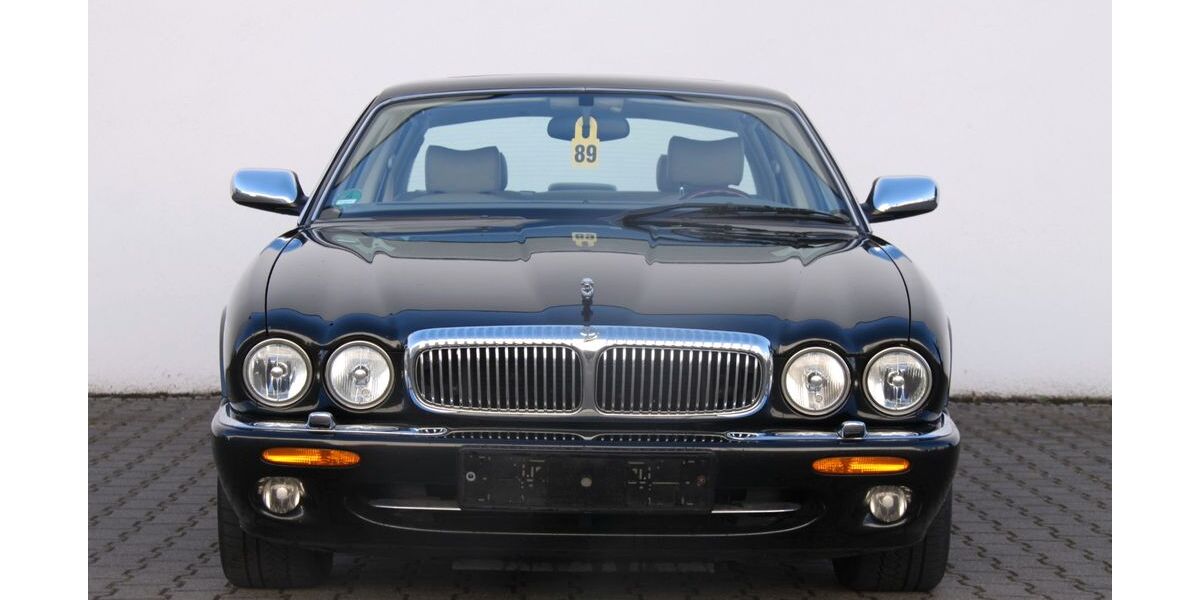 Jaguar Daimler 165.000 km 37.999 &euro; Heppenheim 64646