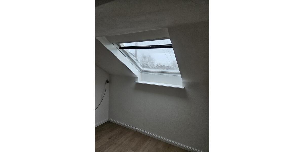 Dachgeschoßwohnung Edingen-Neckarhausen Neckarhausen - 2 Zimmer, 70 m&sup2;, 900&euro; | Angebot:24770914