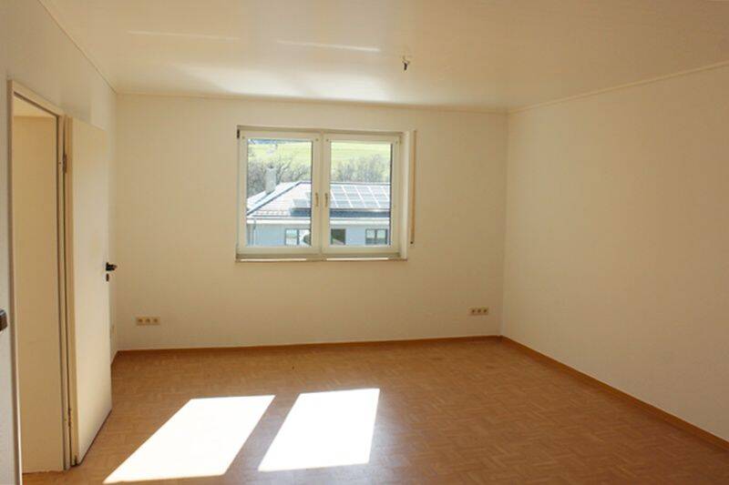 Etagenwohnung Wald-Michelbach Gadern - 2 Zimmer, 85 m&sup2;, 700&euro; | Angebot:26118143