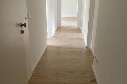 3-ZKB, Balkon in LU-Friesenheim in gepflegtem MfH am Ruthenplatz zimmer