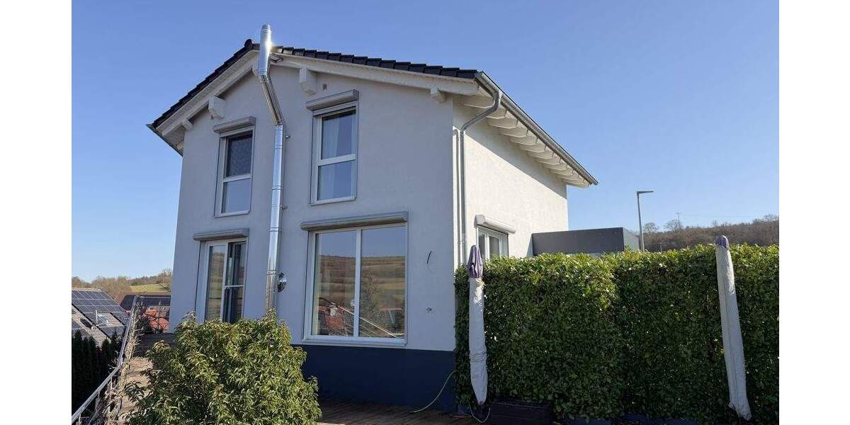 Mehrfamilienhaus, Wohnhaus Mertesheim - 7 Zimmer, 179 m&sup2;, 649.000&euro; | Angebot:25742597