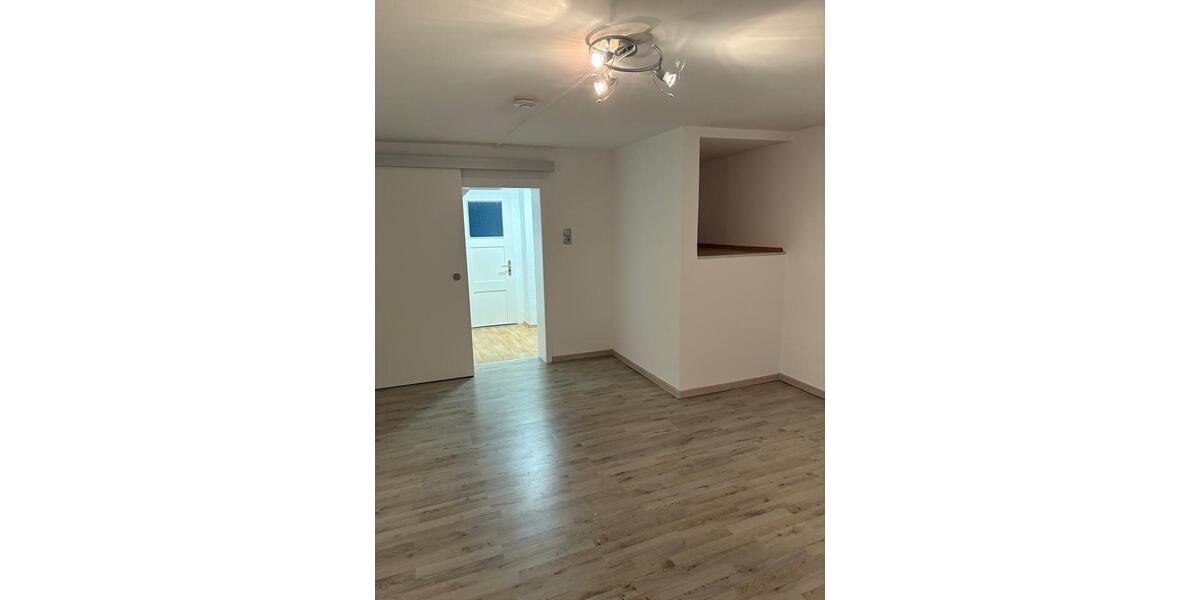 Erdgeschoßwohnung Bürstadt - 3 Zimmer, 75 m&sup2;, 780&euro; | Angebot:25971737