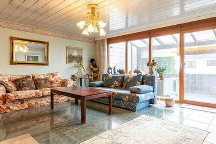 Haus zum Kaufen in Heidelberg Emmertsgrund 540.000 € 166.05 m² 6 zimmer