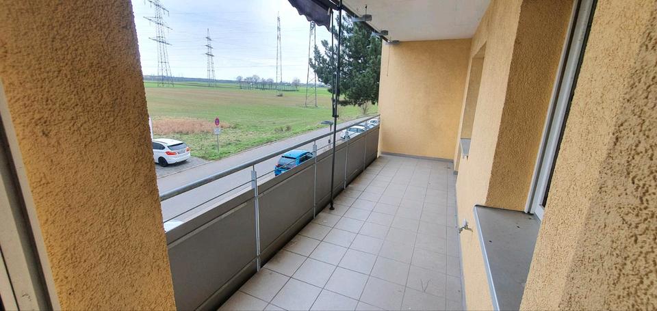 Etagenwohnung Heddesheim - 4 Zimmer, 104 m&sup2;, 325.000&euro; | Angebot:24964344