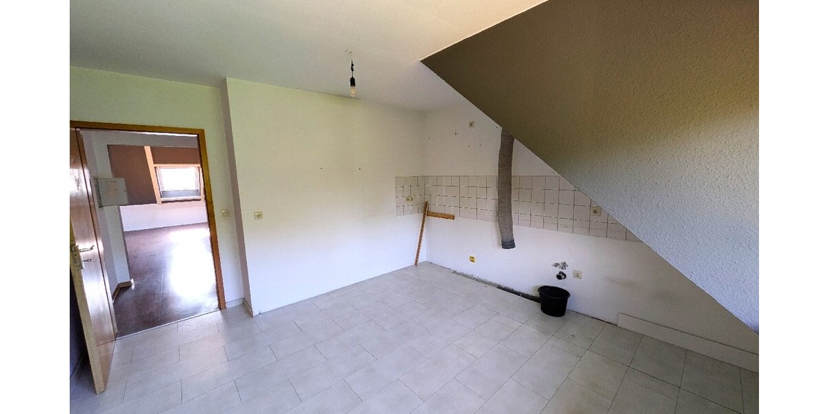 Maisonette im DG mit Balkon zur angenehmen Nordseite - Maisonettenwohnung Waghäusel Kirrlach | Angebot:27023521