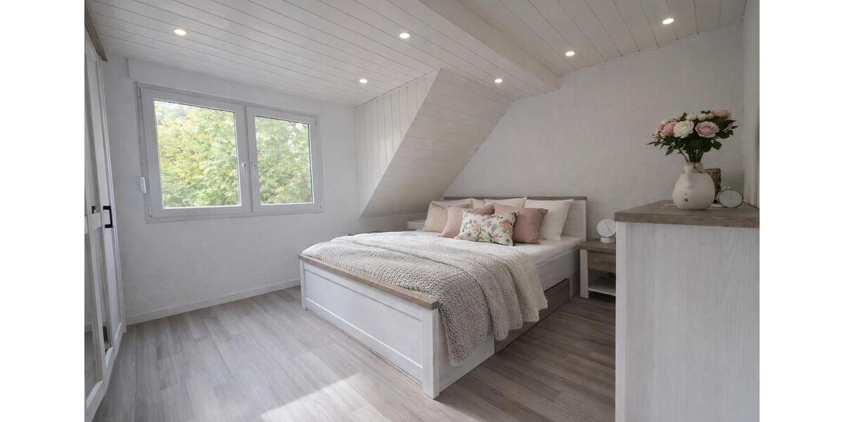 Frisch renovierte, möblierte 2-Zi. Wohnung – modern und hell ‼️ 2 zimmer