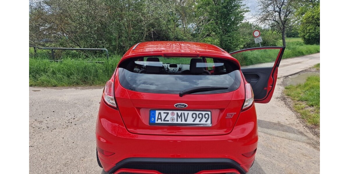 Ford Fiesta st 117.500 km 11.700 &euro; Osthofen 67574