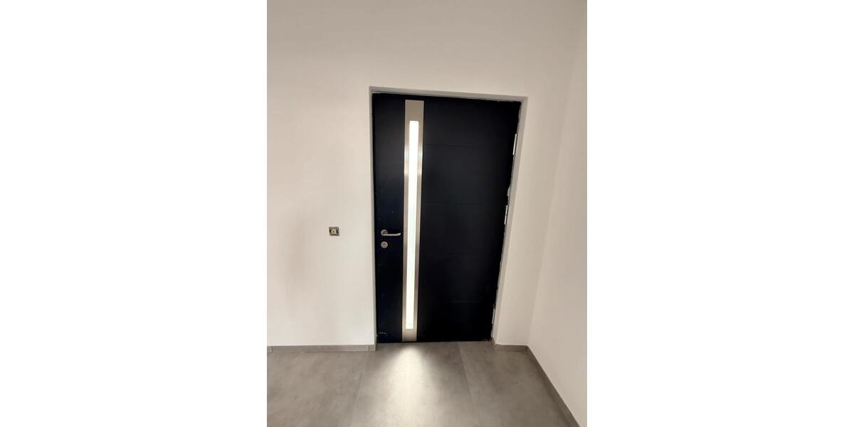 Dachgeschoßwohnung Hockenheim - 2 Zimmer, 85 m&sup2;, 1.250&euro; | Angebot:26625841