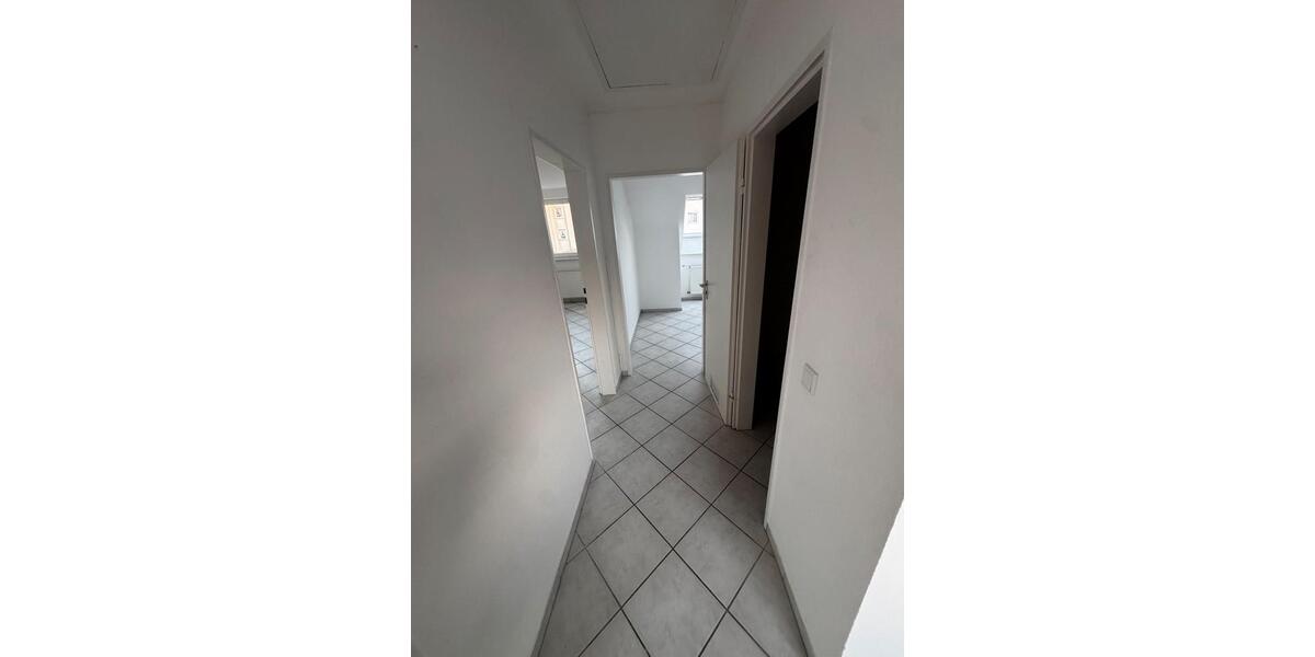 Dachgeschoßwohnung Mannheim Rheinau - 2 Zimmer, 41 m&sup2;, 899&euro; | Angebot:27584720