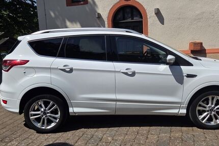 Ford Kuga 86.000 km 12.999 &euro; Hettenleidelheim 67310