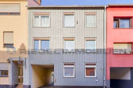 Haus zum Kaufen in Ludwigshafen am Rhein Friesenheim 632.500 € 279.13 m² 14 zimmer