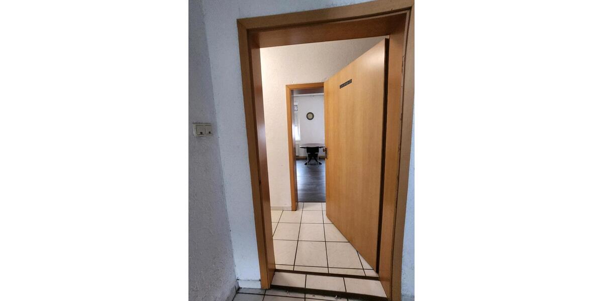 Etagenwohnung Frankenthal (Pfalz) - 3 Zimmer, 75 m&sup2;, 215.000&euro; | Angebot:25875017
