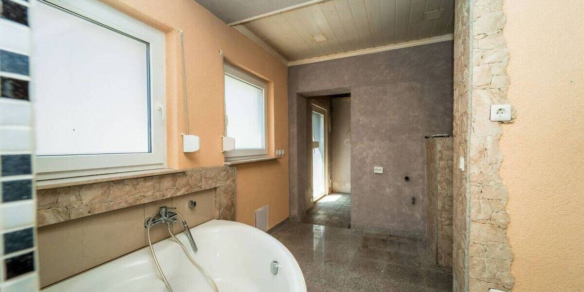 Doppelhaushälfte Neulußheim - 5 Zimmer, 168 m&sup2;, 369.000&euro; | Angebot:26805147