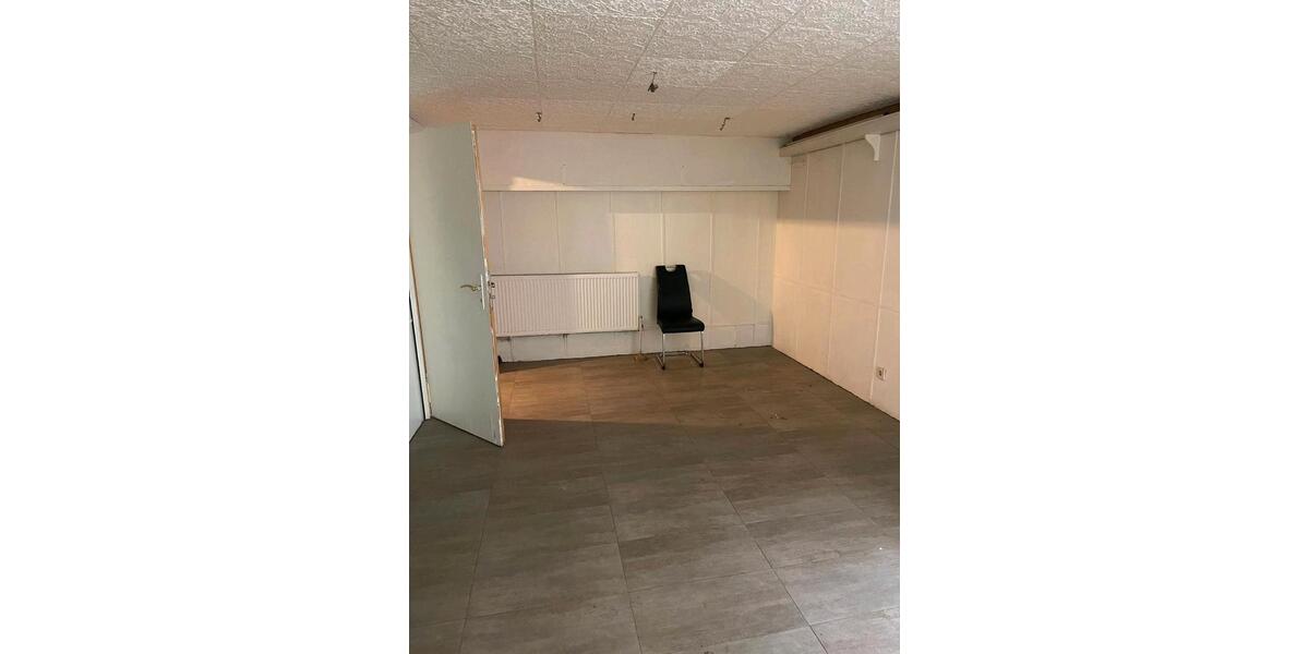 Etagenwohnung Ludwigshafen am Rhein Ludwigshafen-Hemshof - 1 Zimmer, 35 m&sup2;, 650&euro; | Angebot:26185175