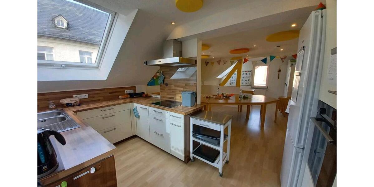 Mehrfamilienhaus, Wohnhaus Gernsheim - 9.5 Zimmer, 234 m&sup2;, 500.000&euro; | Angebot:26777625
