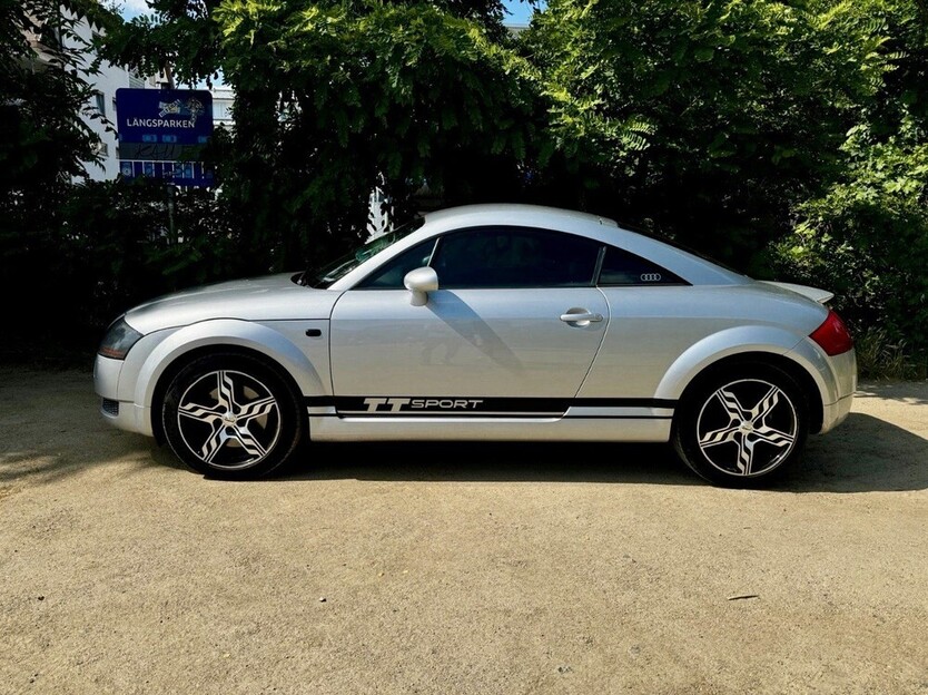 Audi TT 8N
