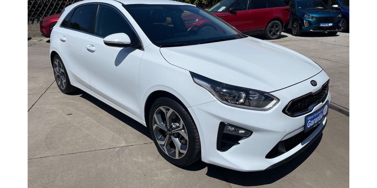 Kia ceed / Ceed 83.000 km 12.300 &euro; Neuhofen 67141