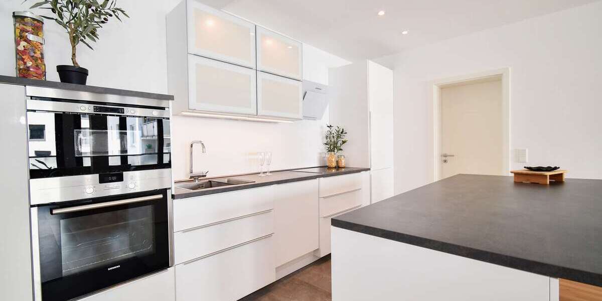 Etagenwohnung Mannheim Innenstadt - 2 Zimmer, 90 m&sup2;, 359.000&euro; | Angebot:26924378