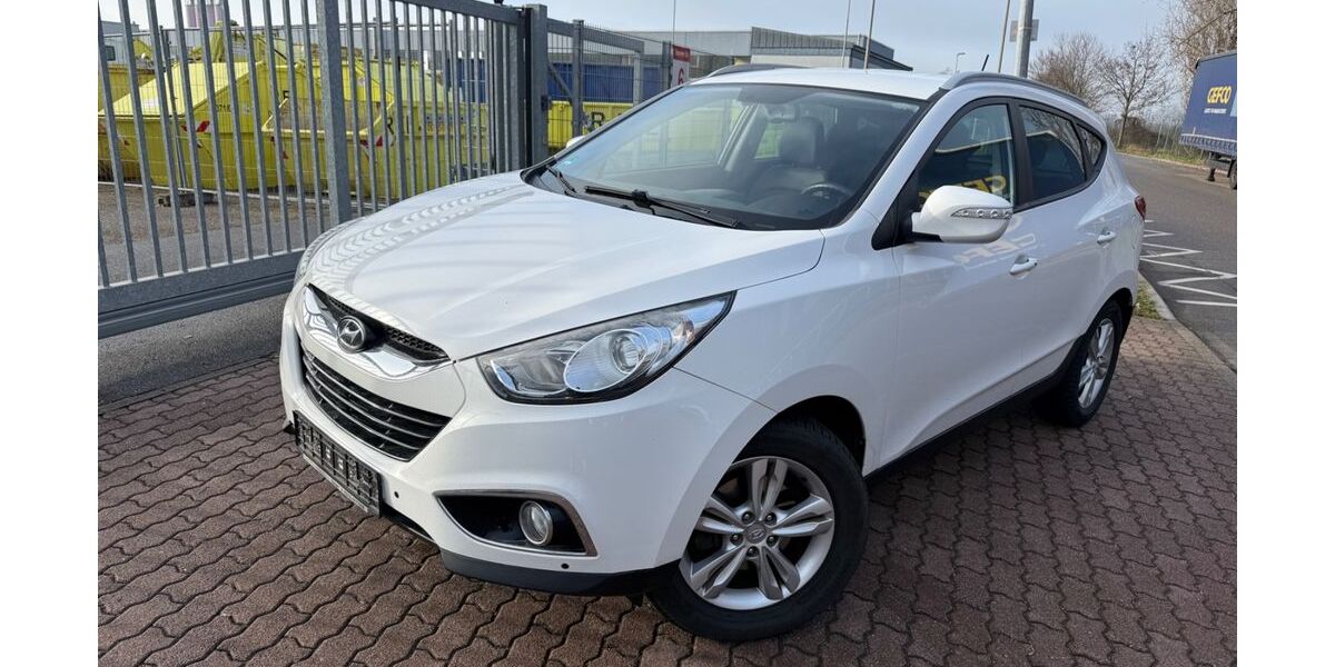 Hyundai ix35 86.000 km 9.499 &euro; hockenheim 68766