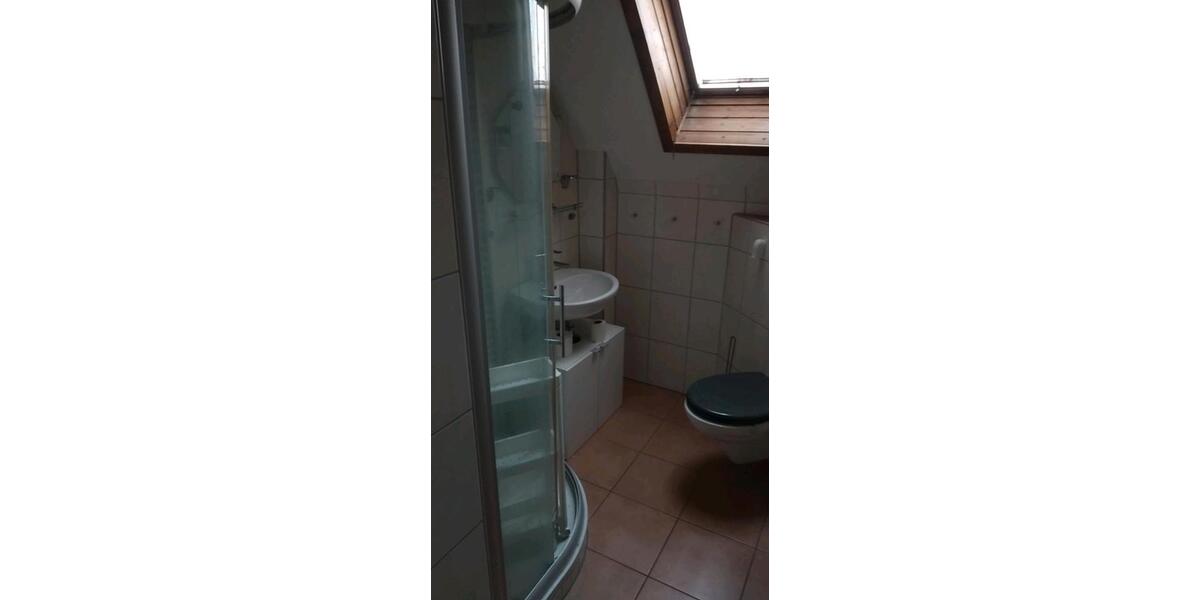 Erdgeschoßwohnung Bürstadt - 4 Zimmer, 100 m&sup2;, 1.500&euro; | Angebot:25648823