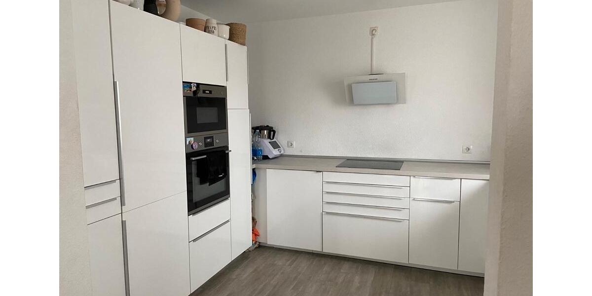 Erdgeschoßwohnung Gernsheim - 3 Zimmer, 92 m&sup2;, 1.100&euro; | Angebot:26232484