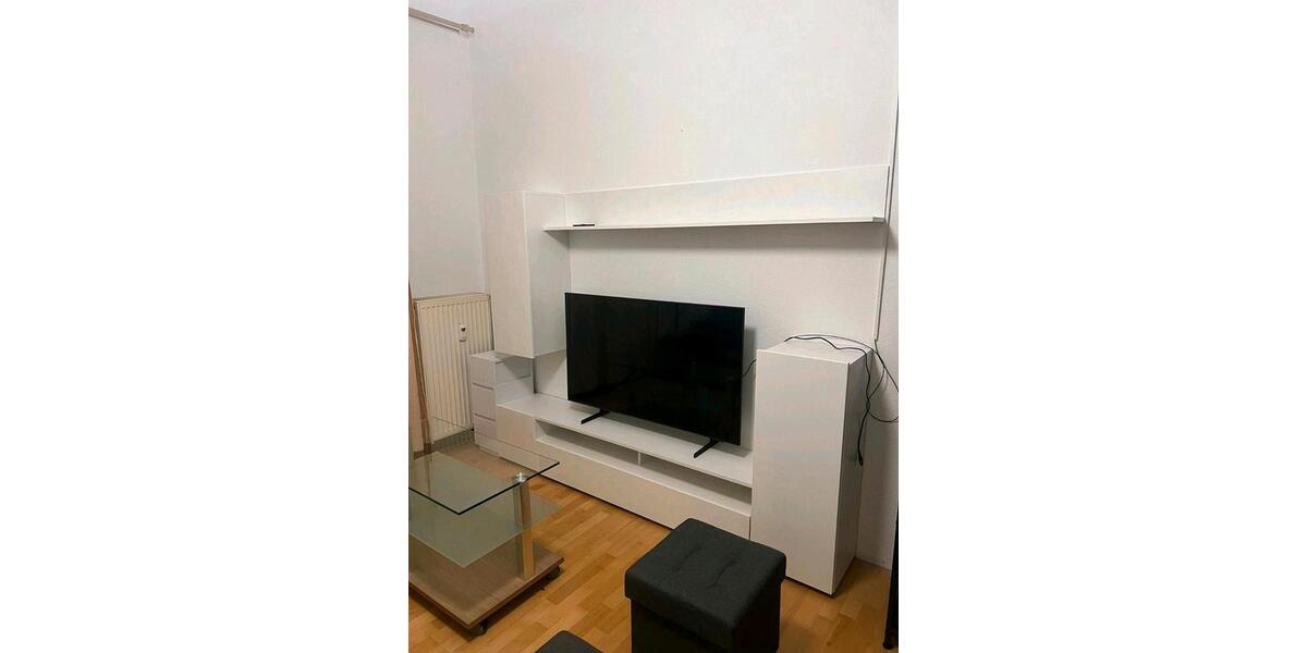 Erdgeschoßwohnung Brühl - 1.5 Zimmer, 31 m&sup2;, 600&euro; | Angebot:26248938