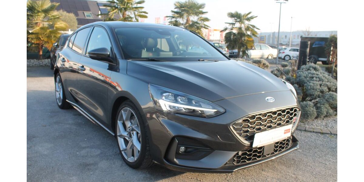 Ford Focus 65.000 km 21.490 &euro; Speyer 67346