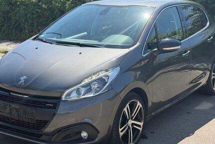 Peugeot 208 56.700 km 11.490 &euro; Limburgerhof 67117