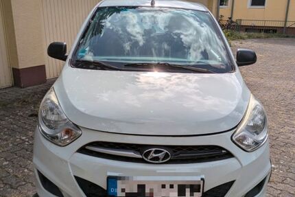 Hyundai i10 144.000 km 2.600 &euro; Mannheim 68309