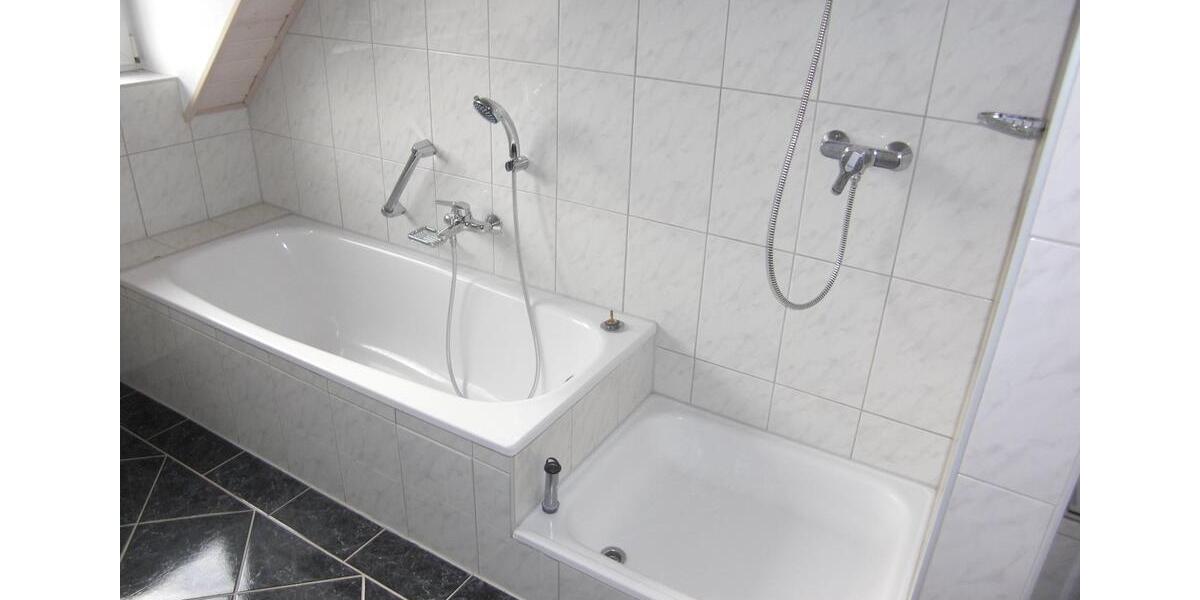 Dachgeschoßwohnung Mörlenbach - 3 Zimmer, 82 m&sup2;, 240.000&euro; | Angebot:24469846