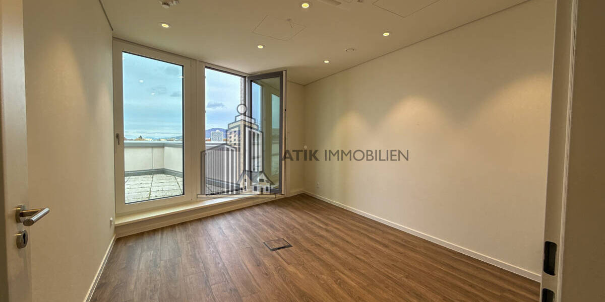 ATIK: Penthouse Provisionsfrei - exklusiv und modern im Ärzte- und Gesundheitszentrum Salutem Bahnst - Gewerbeobjekt Heidelberg Weststadt | Angebot:26267135