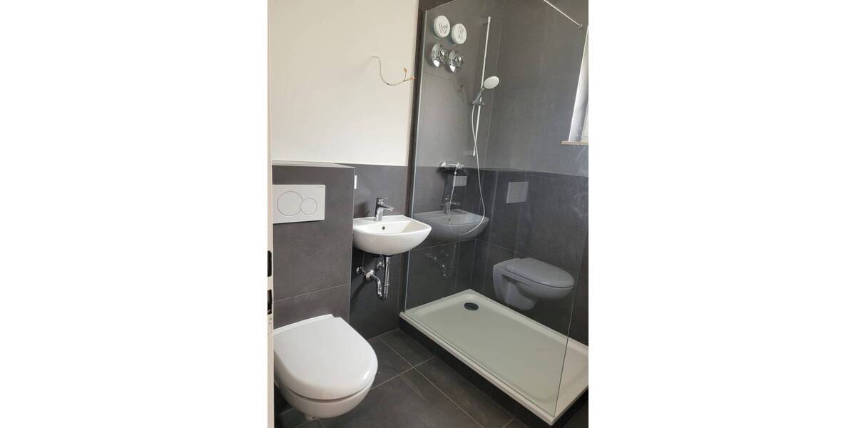 Etagenwohnung Ludwigshafen am Rhein / Maudach Mundenheim - 2 Zimmer, 55 m&sup2;, 725&euro; | Angebot:26658581