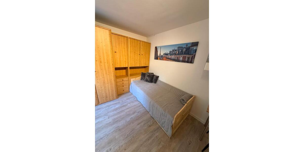 Etagenwohnung Mannheim Feudenheim - 1 Zimmer, 20 m&sup2;, 375&euro; | Angebot:26039965