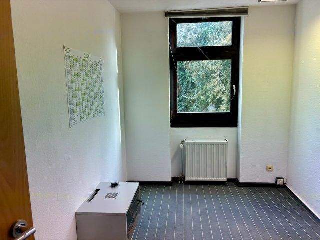 Gewerbeobjekt Heidelberg Rohrbach - 4 Zimmer, 80 m&sup2;, 199.000&euro; | Angebot:24902373