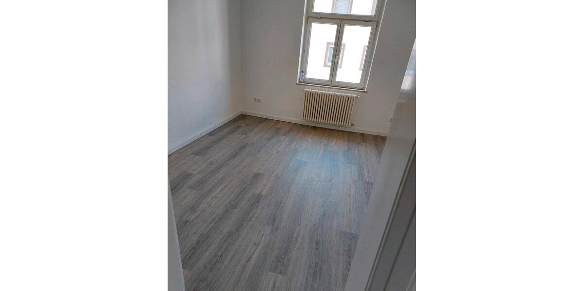 Etagenwohnung Speyer - 4 Zimmer, 100 m&sup2;, 450.000&euro; | Angebot:26790323