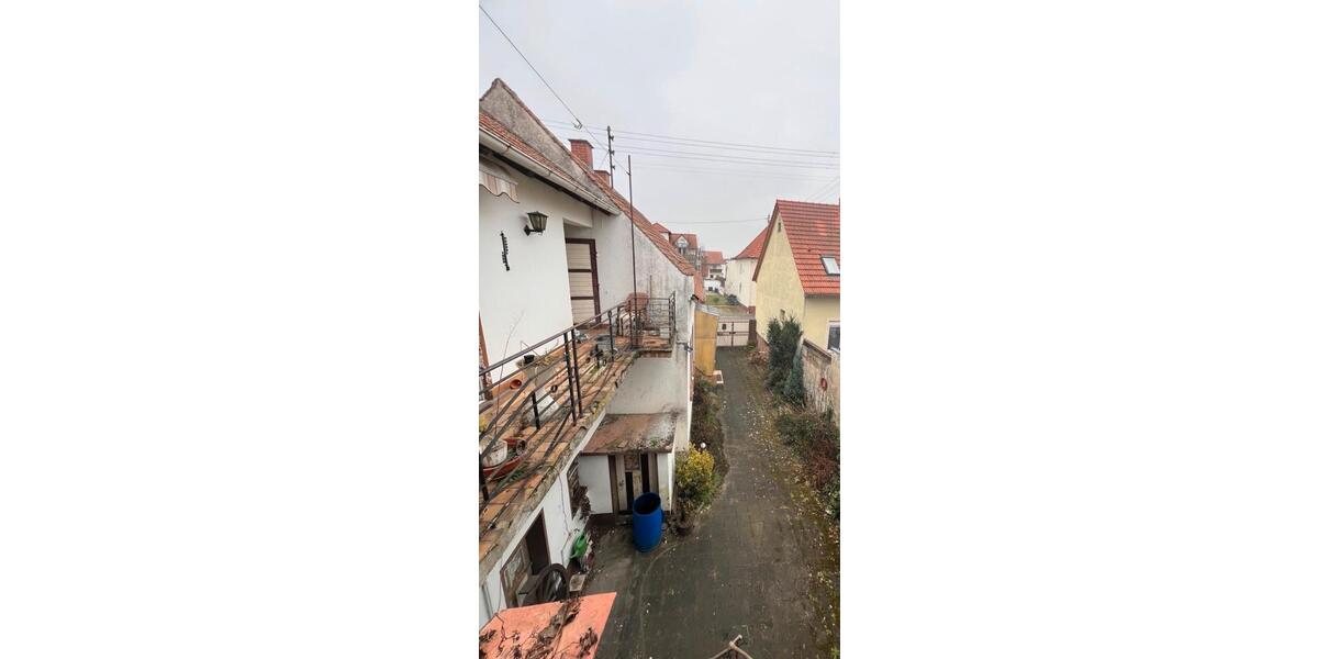 Mehrfamilienhaus, Wohnhaus Böhl-Iggelheim Iggelheim - 8 Zimmer, 150 m&sup2;, 320.000&euro; | Angebot:26235121