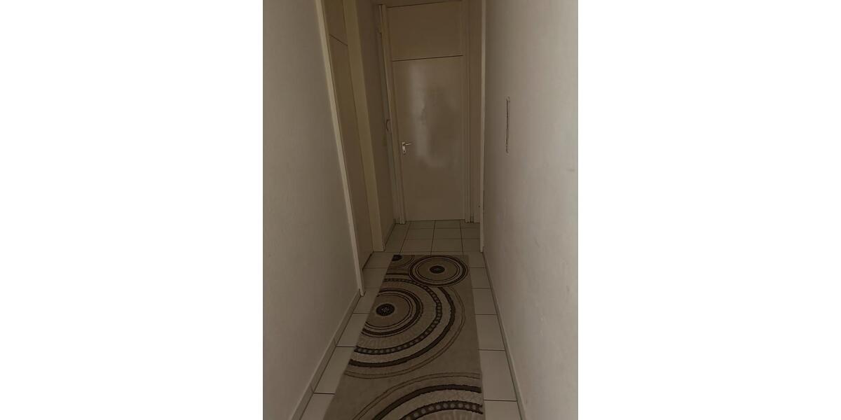 Hochparterre Mannheim Herzogenried - 4 Zimmer, 1 m&sup2;, 1.475&euro; | Angebot:25273088