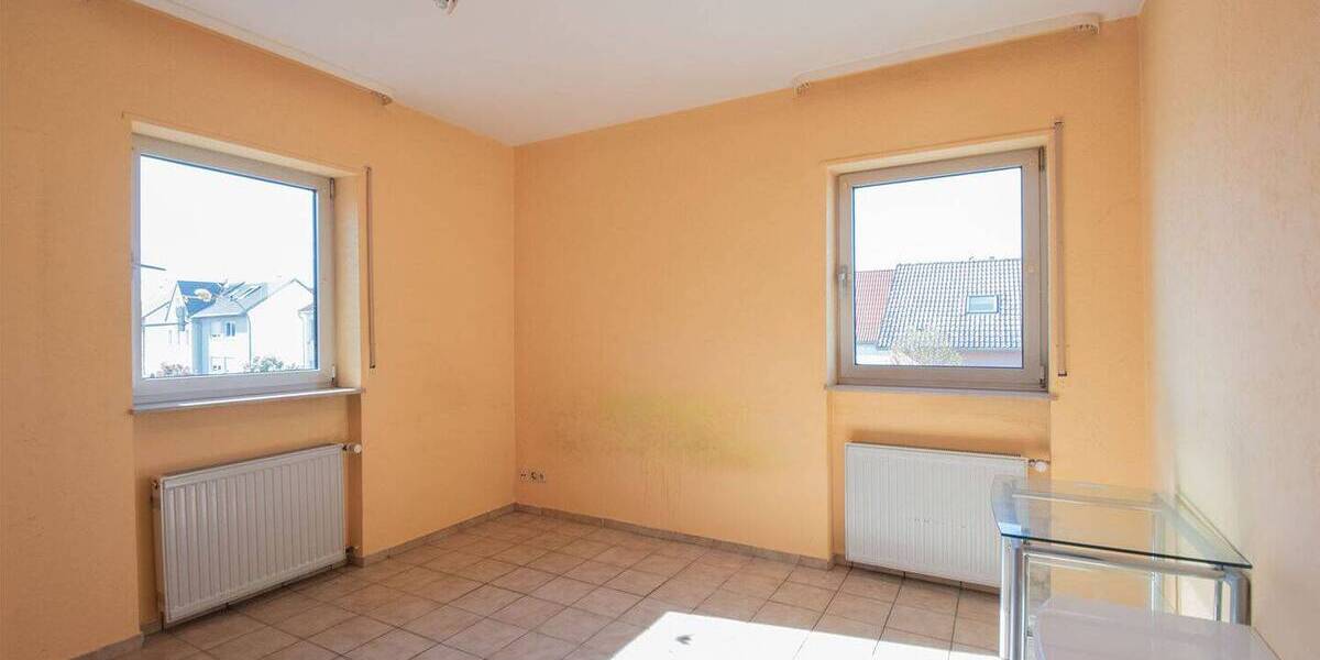 Mehrfamilienhaus, Wohnhaus Haßloch - 4 Zimmer, 127 m&sup2;, 450.000&euro; | Angebot:26450123