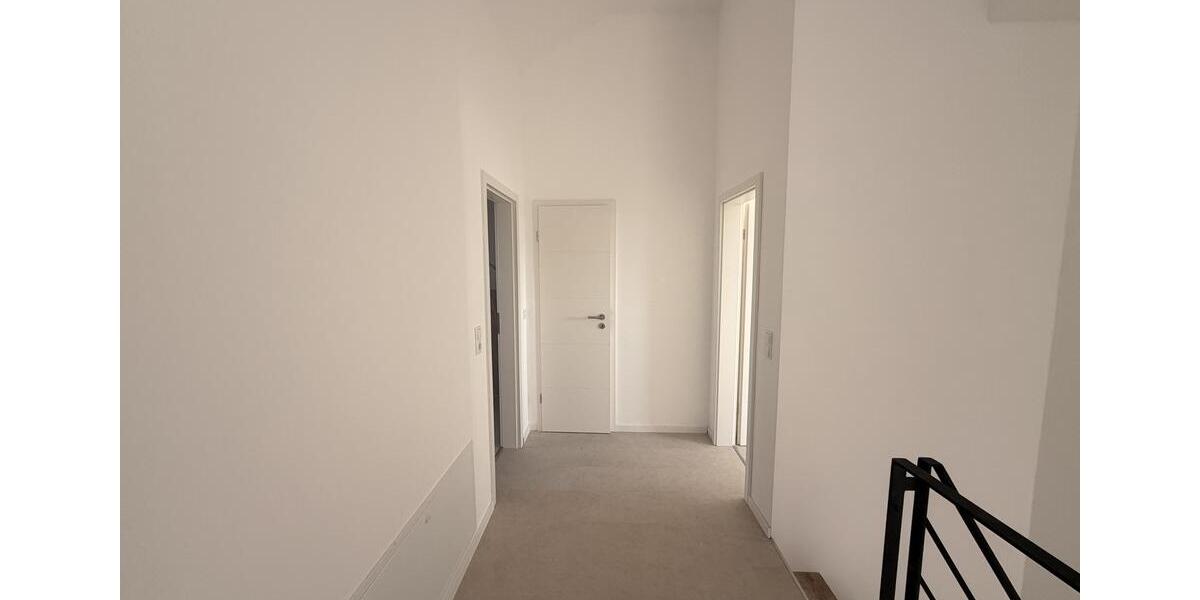 Maisonettenwohnung Mannheim Rheinau - 4 Zimmer, 143 m&sup2;, 2.300&euro; | Angebot:25307034