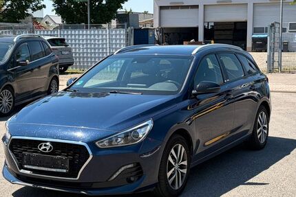 Hyundai i30 95.000 km 11.900 &euro; Worms 67547