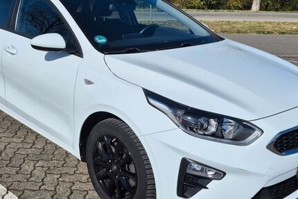 Kia ceed / Ceed 86.000 km 11.490 &euro; Heidelberg 69115