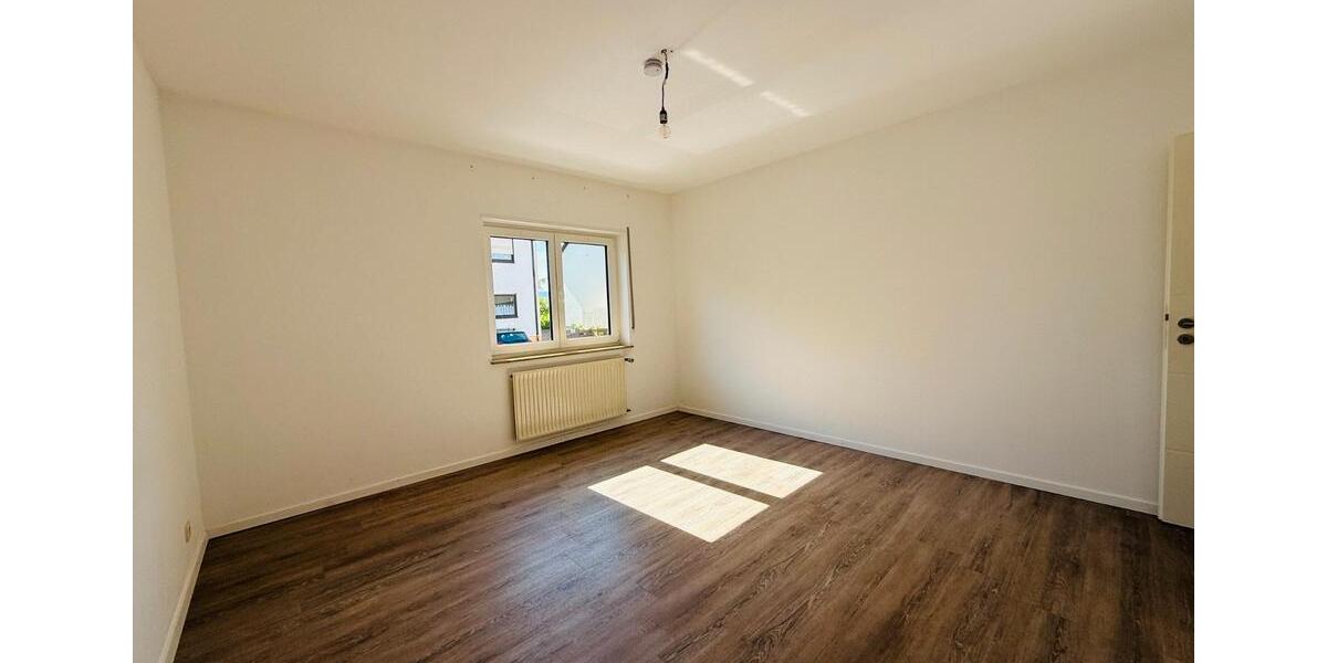 Etagenwohnung Meckenheim - 3 Zimmer, 74 m&sup2;, 235.000&euro; | Angebot:26758778