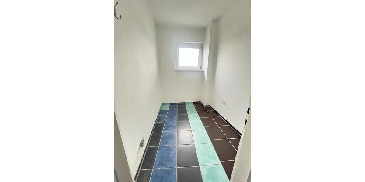 Helle 2-Zimmer-Wohnung (70 m²) mit Balkon & Einbauküche in Brühl 2 zimmer