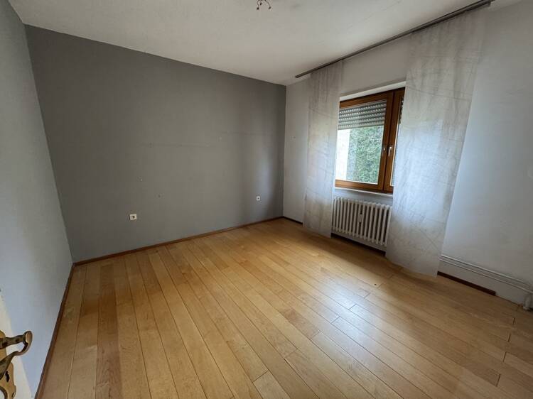 Mehrfamilienhaus, Wohnhaus Mannheim / Neckarau Neckarau - 9 Zimmer, 200 m&sup2;, 510.000&euro; | Angebot:26139134